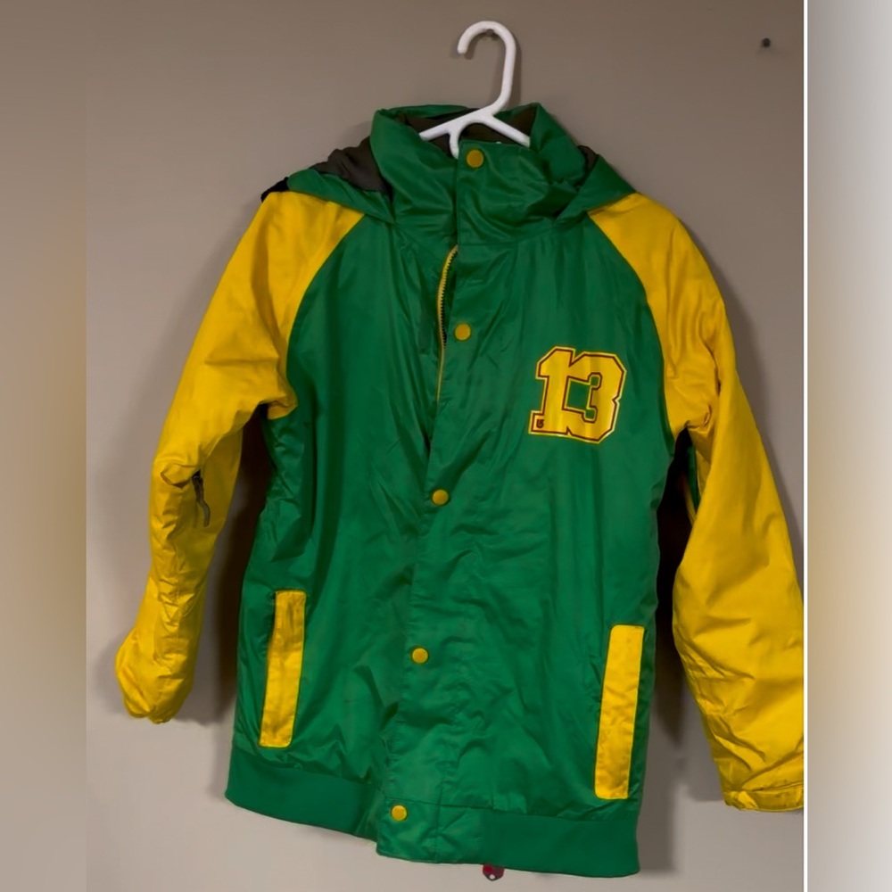 Burton Youth XL snowboarded Jacket